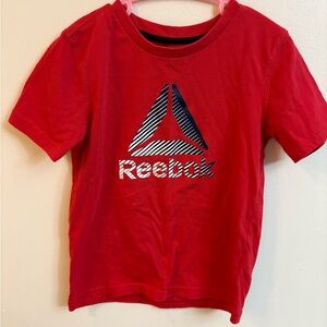 4/30$ Reebok Kids Red Logo T‑Shirt 4 years